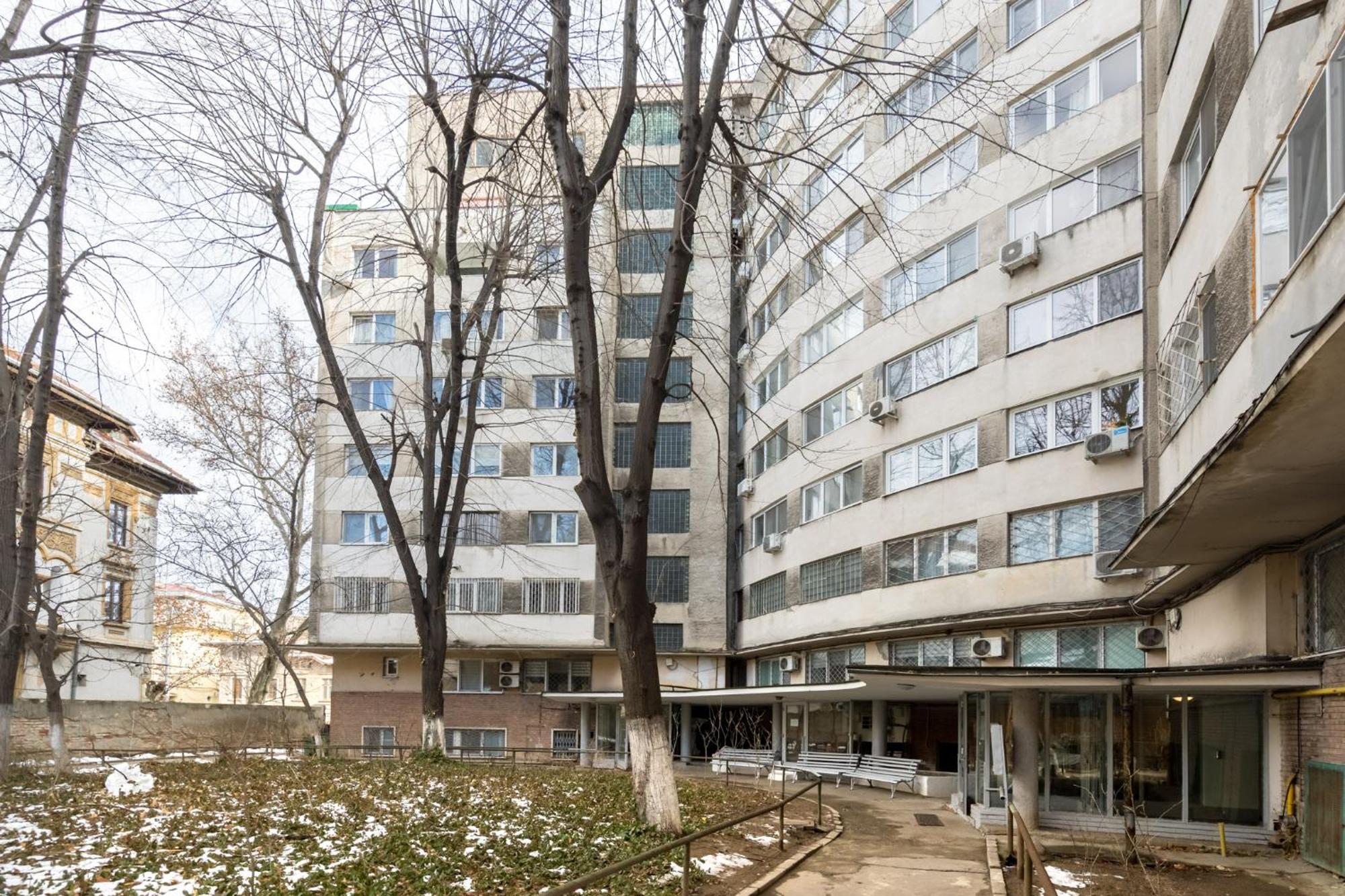 City View Apartment With Private Balcony Bucureşti Ngoại thất bức ảnh